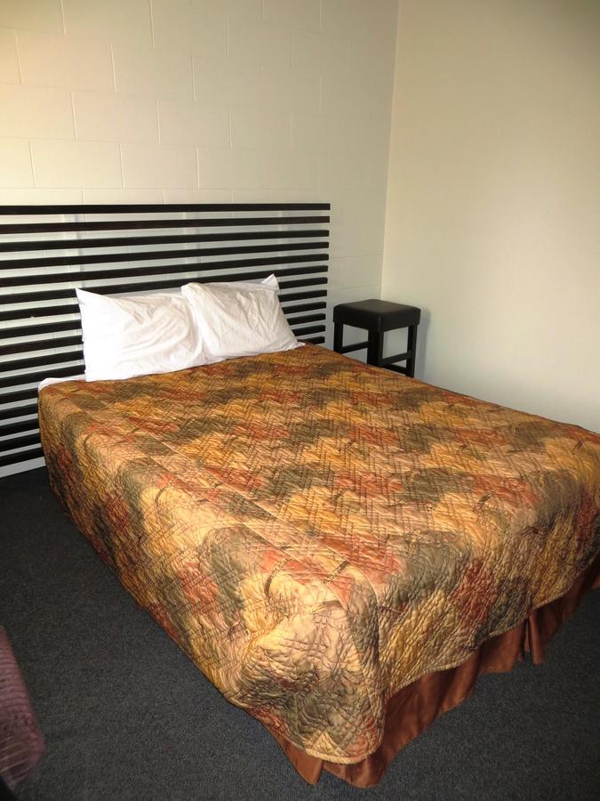 Macklin Motor Inn Zewnętrze zdjęcie